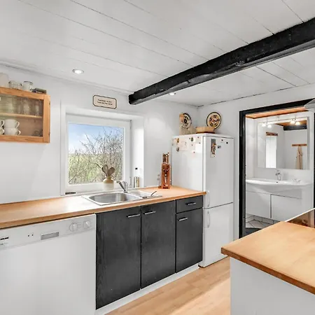 Amazing In With 3 Bedrooms And Wifi *