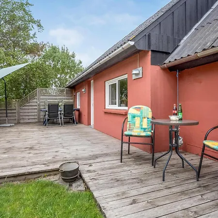 Amazing In With 3 Bedrooms And Wifi Holiday home