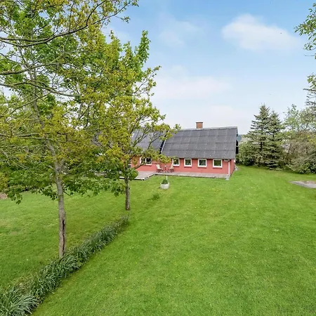 Amazing In With 3 Bedrooms And Wifi *